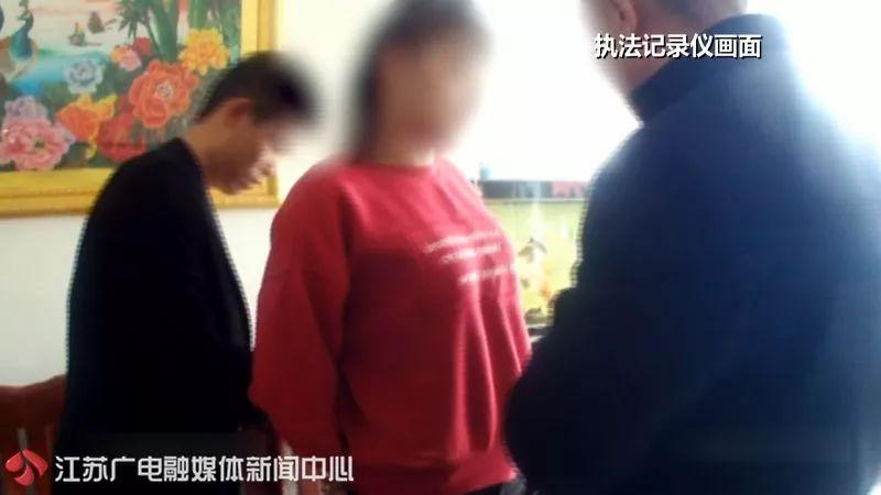 男子订婚后外出打工引发爱情与责任深度探讨，女方与他人领证背后的故事