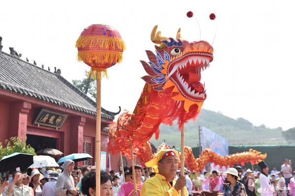 乡村祈雨仪式，农业联结的符号意义解读